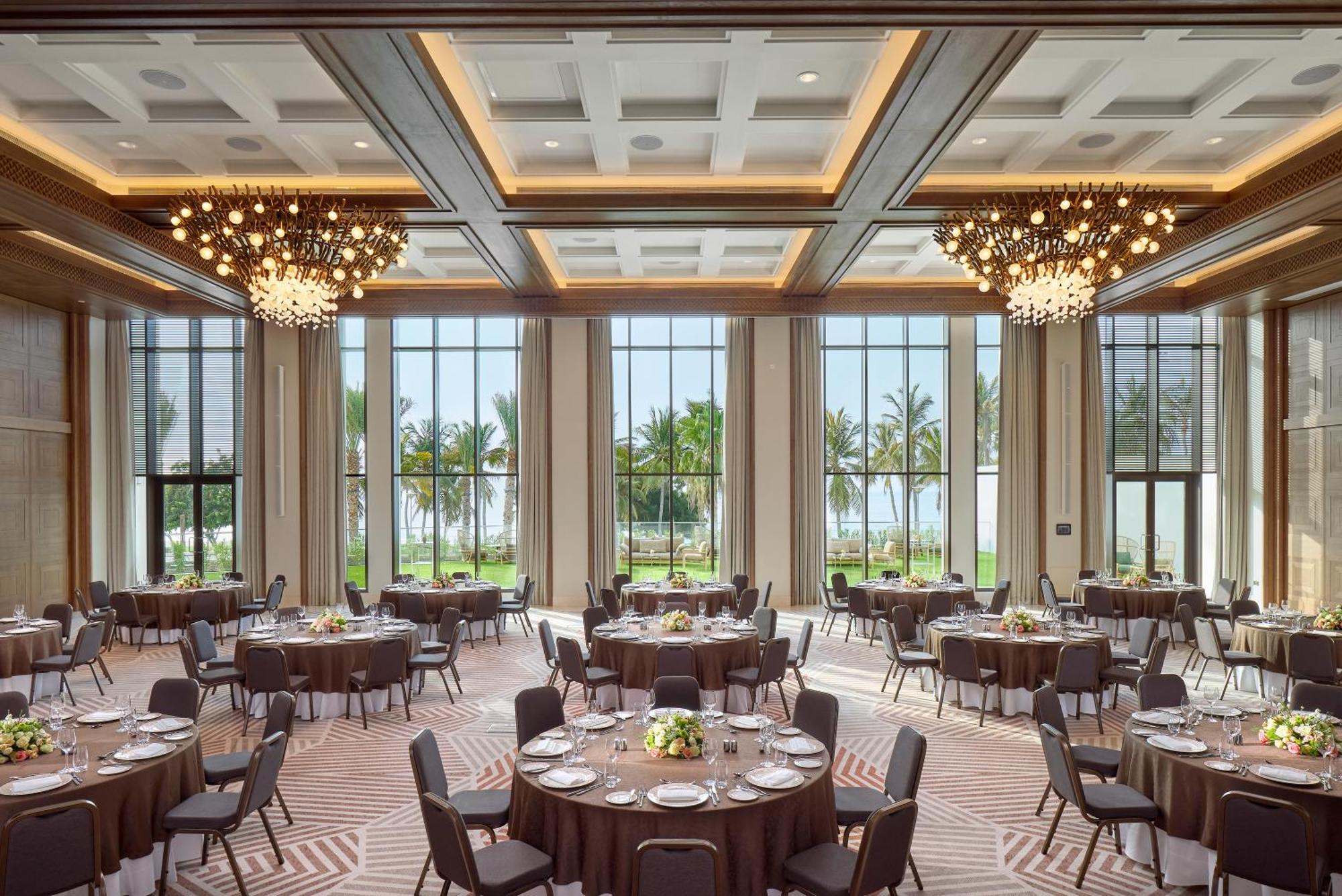 Mandarin Oriental,